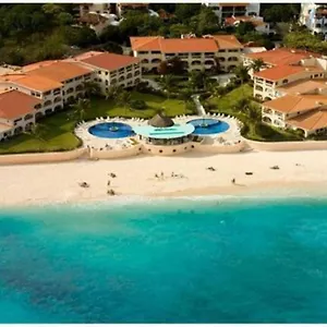 Departamento Frente Al Mar Con Dos Recamaras Y Seguridad 24 H A Dos Cuadras De La Quinta Avenida Apartamento